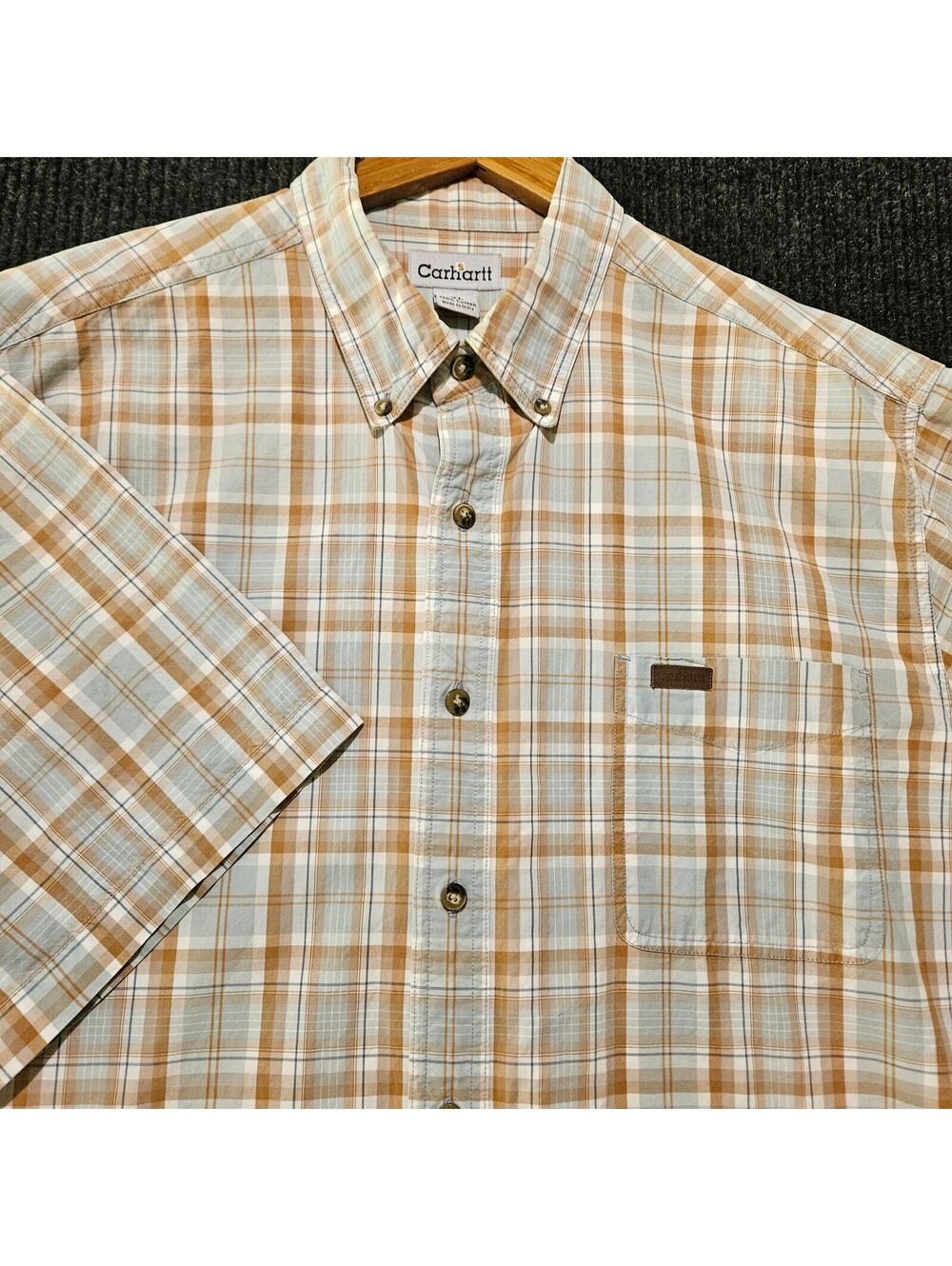 Carhartt Men's XL Short Sleeve Button-Down Blue and Light Brown Plaid Shirt
